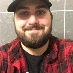 Meet your Posher, Justin